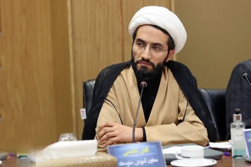 فهم بیشتر دانش آموزان از مفهوم اقتدار با توزیع بسته های هنری