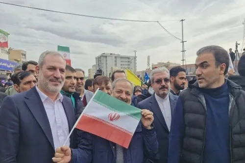 دشمنان با شایع پراکنی می کوشند باورهای دانش آموزان را تغییر دهند