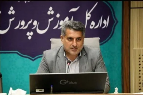 توسعه تریبون های آزاد در مدارس جهت کاهش شکاف نسلی