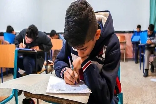 خانواده ها از رفتن به مراکز آزمون در امتحانات غائی اجتناب کنند
