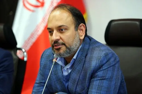 هر دانش آموز باید یک نقش و یک تشکل داشته باشد