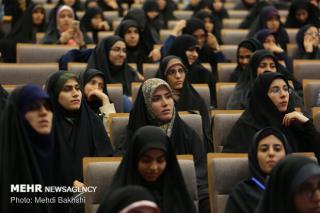 میزان مشاركت دانشجویان علوم پزشكی در جشنواره قرآن و عترت